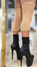 Cargar imagen en el visor de la galería, Rodilleras Gel Pole Dance Exotic Gel Kneepads Exotic Pole Dance