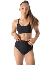 Carregar imagem no visualizador da galeria, Conjunto Top Nicole com Shorts Lola Dragonfly 24/48HRS