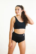 Load image into Gallery viewer, Maru Fit Classic Push Up Shorts