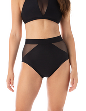 Load image into Gallery viewer, Monica Dragonfly mesh shorts