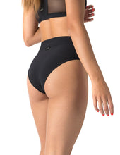 Load image into Gallery viewer, Molly Dragonfly Mesh Shorts