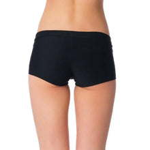 Load image into Gallery viewer, Pole fitness shorts Bella | Shorts | Color: ruby / black | Pole Shorts | Dragonfly Pole Dance Clothing and Bikram Hot Yoga Wear