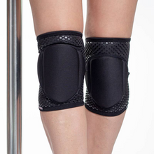 Cargar imagen en el visor de la galería, Rodilleras Queen Polewear Grippy Knee Pads
