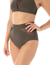 Carregar imagem no visualizador da galeria, Shorts de malha Monica Dragonfly