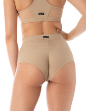 Load image into Gallery viewer, Monica Dragonfly mesh shorts