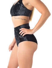 Cargar imagen en el visor de la galería, Pole Dance Short Lola Terciopelo Dragonfly