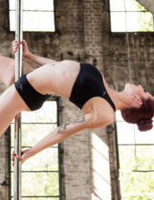 Load image into Gallery viewer, Top asimétrico Carmen (one-shoulder) — Dragonfly