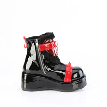 Load image into Gallery viewer, Botines Demonia CUBBY-57 Negro Pat-Rojo PVC