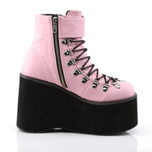 Load image into Gallery viewer, Botines Demonia KERA-21 B. Rosa Piel vegana
