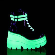 Load image into Gallery viewer, Botines Demonia SHAKER-52 Negro Pat-UV Neon Verde