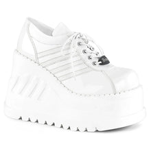 Load image into Gallery viewer, Zapatos con plataforma Demonia STOMP-08 Blanco Pat-Piel vegana