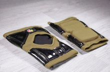 Cargar imagen en el visor de la galería, Rodilleras Pole Dance OG Tack Mighty Grip