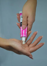 Load image into Gallery viewer, Sticky Molly Grip