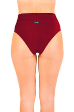 Carregar imagem no visualizador da galeria, Calções de malha Molly Dragonfly 24/48 HRS