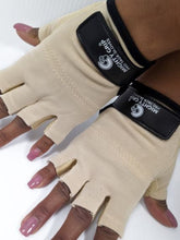 Carregar imagem no visualizador da galeria, Luvas de pole dance PRO TACK Super pegajosas e poderosas