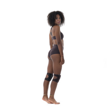 Lade das Bild in den Galerie-Viewer, Short Poledancerka High-Low Nude 03 NEW – ECONYL®
