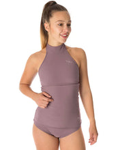 Load image into Gallery viewer, Back warmer (cubre-espalda) — Dragonfly
