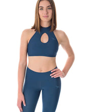 Load image into Gallery viewer, Top Terri Dragonfly
