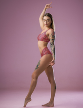 Carica l&#39;immagine nel visualizzatore di Gallery, Pole Dance Shorts Hot Pants Leo KISS Dragonfly
