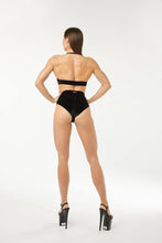 Carica l&#39;immagine nel visualizzatore di Gallery, Polerina Wear Bikini Short - Terciopelo Negro
