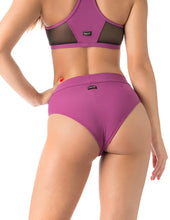 Carregar imagem no visualizador da galeria, Shorts de malha Molly Dragonfly
