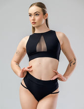 Load image into Gallery viewer, Detalle lateral del short Dragonfly Anna negro para Pole Dance
