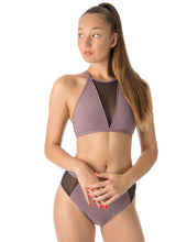 Lade das Bild in den Galerie-Viewer, Victoria Mesh Top Dragonfly
