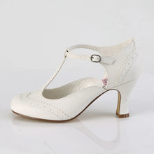 Load image into Gallery viewer, Tacones Pin Up Couture FLAPPER-26 Blanco Pu
