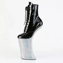 Load image into Gallery viewer, Tacones Pleaser FORBIDDEN-1020BEJ Negro Charol Plata
