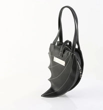 Load image into Gallery viewer, Calzado Demonia HB-215 Negro Piel vegana
