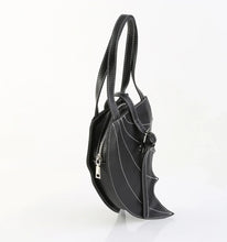 Load image into Gallery viewer, Calzado Demonia HB-215 Negro Piel vegana
