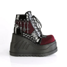 Load image into Gallery viewer, Botines Demonia STOMP-18 Negro Pat-Burdeos Velvet
